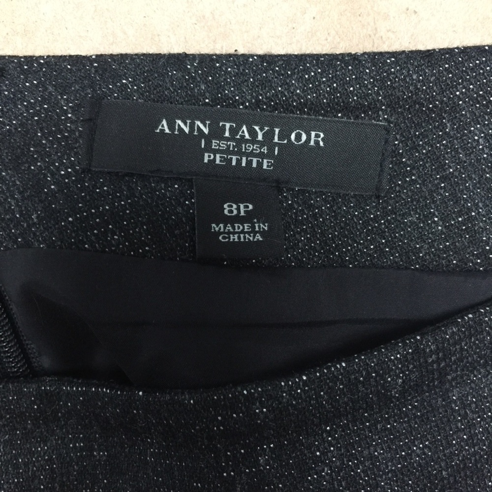 Ann Taylor pencil work skirt - Picture 3 of 6